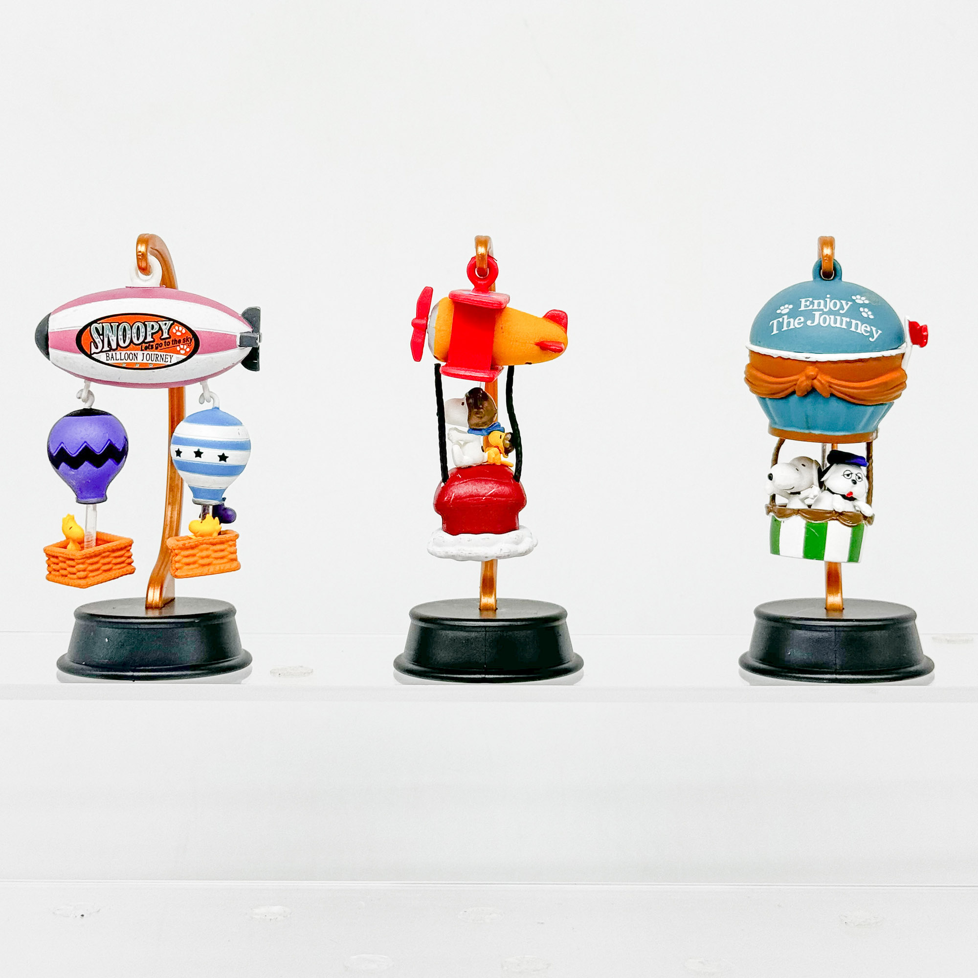 REMENT مصغرة سنوبي بالون رحلة  - مراجعة Anime Action Figure Blind Box وسعره