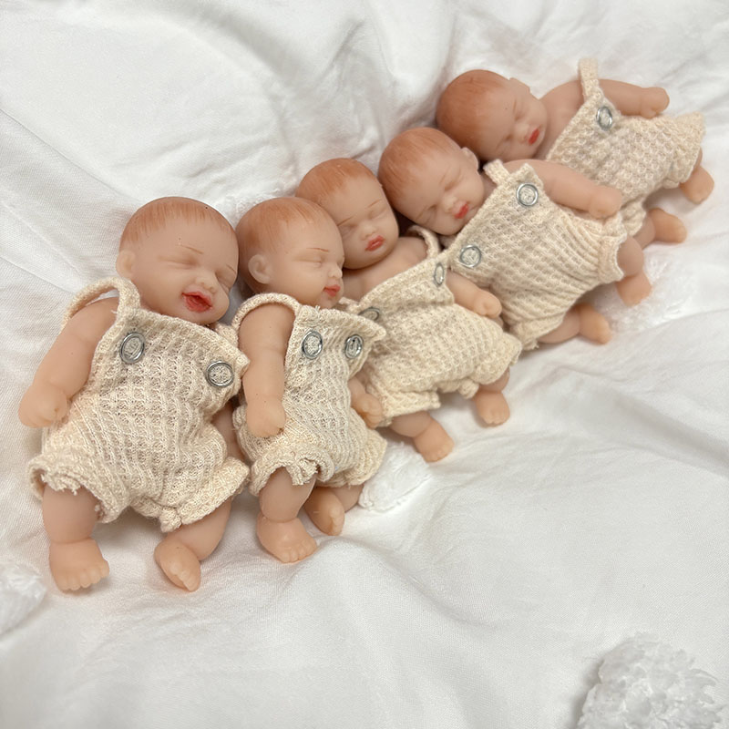 5 قطعة/المجموعة 4 بوصة اليدوية - مراجعة Reborn Baby Doll Silicone Realistic وسعره