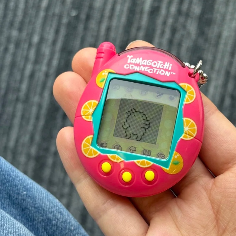 بانداي تاماغوتشي كونكتيون V3 ل - مراجعة Tamagotchi Electronic Pet Virtual وسعره
